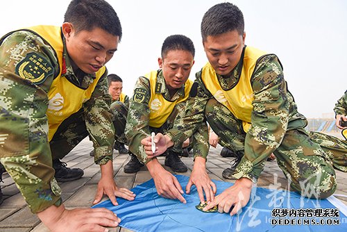 山东东营边防：心理拓展训练凝聚团队战斗力