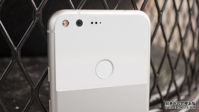 实测:iPhone7 Plus续航"完爆"Pixel Xl 