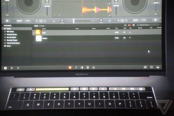 码报:【j2开奖】新MacBookPro发布：快轻薄+革命性触控条