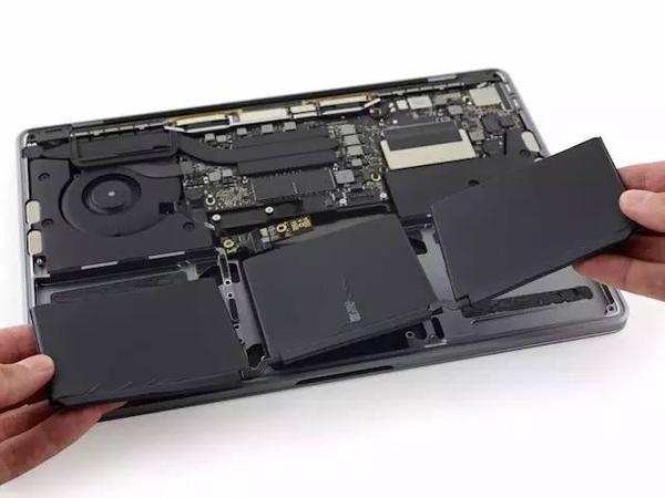 【j2开奖】新MacBook Pro全拆解：难用又难修！