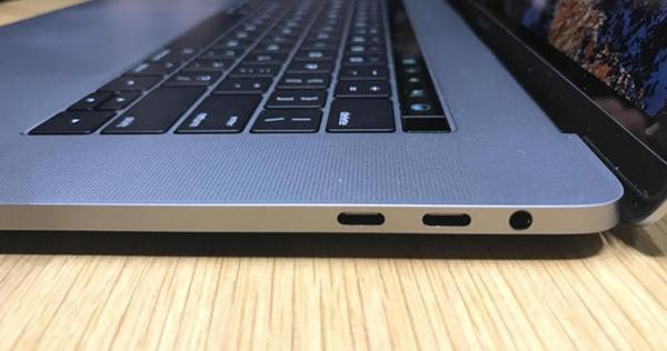 【j2开奖】为何MacBook Pro还要保留3.5mm耳机接口？