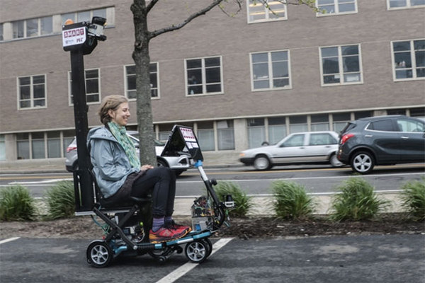 报码:【j2开奖】能自动驾驶的踏板车出现了！人类的懒癌还有救吗？