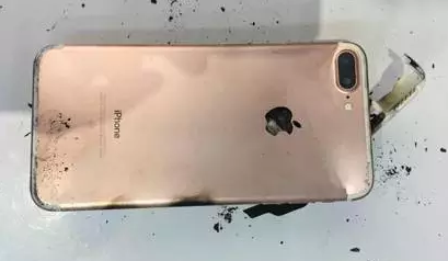 wzatv:【j2开奖】比三星Note7自燃更可怕，iPhone 7摔一下就会爆炸