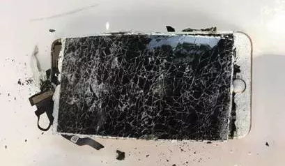 wzatv:【j2开奖】比三星Note7自燃更可怕，iPhone 7摔一下就会爆炸