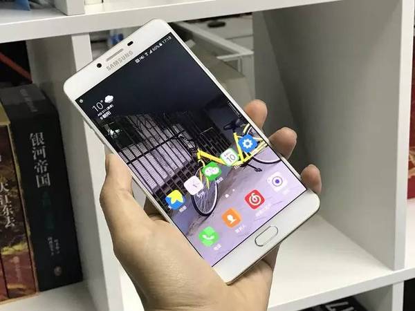 报码:【j2开奖】三星 Galaxy C9 Pro 评测：这款专门定制的手机能赢回中国用户的信任吗？