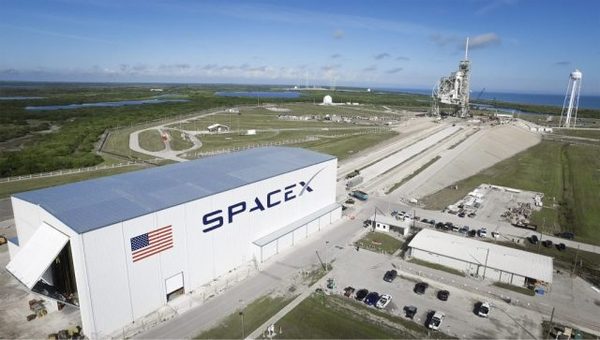 【图】SpaceX 和 NASA 签订第 10 个订单，将参与地表水调查任务