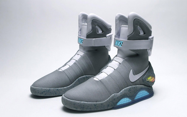 码报:【j2开奖】这双自动系鞋带的鞋“只”需 720 刀，就能让懒癌患者“回到未来”