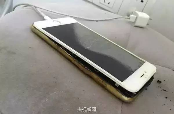 wzatv:【j2开奖】轮到苹果了：iPhone 6Plus接连爆炸，场面不忍直视