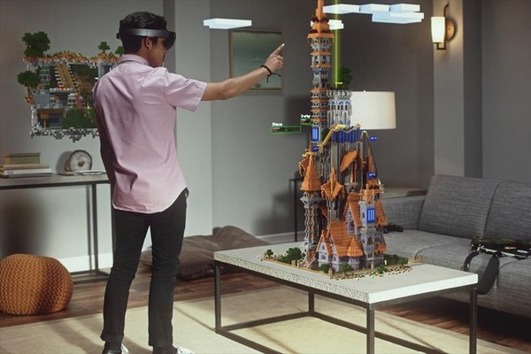 【j2开奖】微软HoloLens AR眼镜明年推国行 价格或高于2.2万