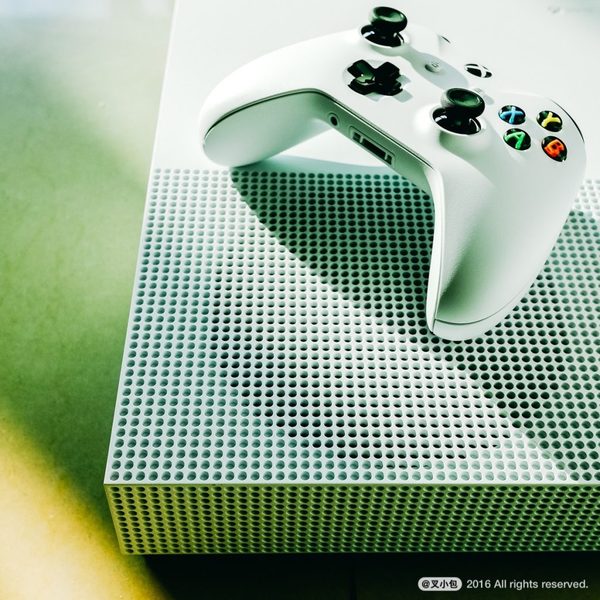 报码:【j2开奖】Xbox One S | 打打游戏，年薪就不小心超过了大多数世界 500 强 CEO……