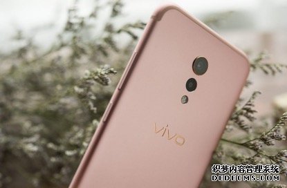 正式开卖!拍照旗舰vivo Xplay6给你惊喜 