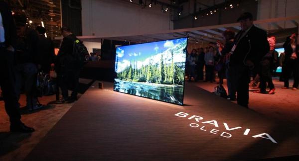 【j2开奖】【CES 2017】Sony 推出首款 OLED 电视，无需音响，屏幕自发声