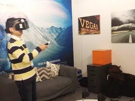 wzatv:【j2开奖】英特尔Alloy融合现实头盔 VR杀手还是产业福音?