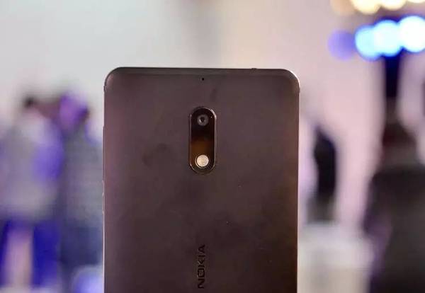 码报:【j2开奖】Nokia 6 上手：这还是那个你心中念念不忘的诺基亚吗？
