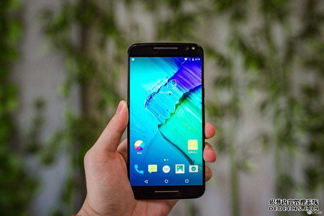 Moto G5海外曝光 依旧是低配价廉路线 