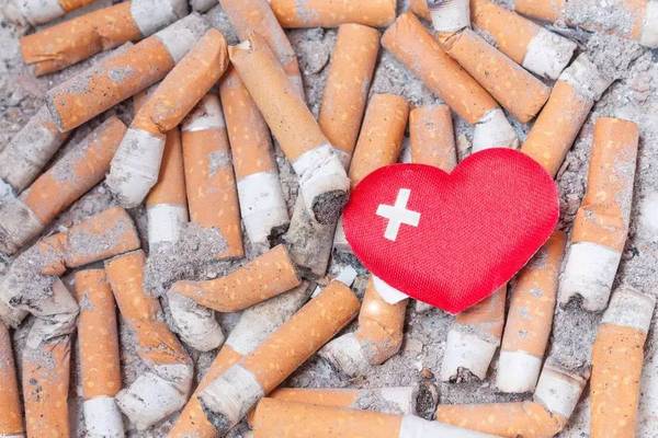 码报:【j2开奖】起床30分钟内就抽烟的人，把自己的肺癌风险提高了八成！