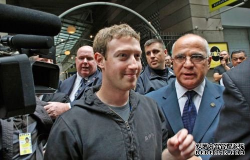 Facebook股东提案 要求扎克伯格退出董事会