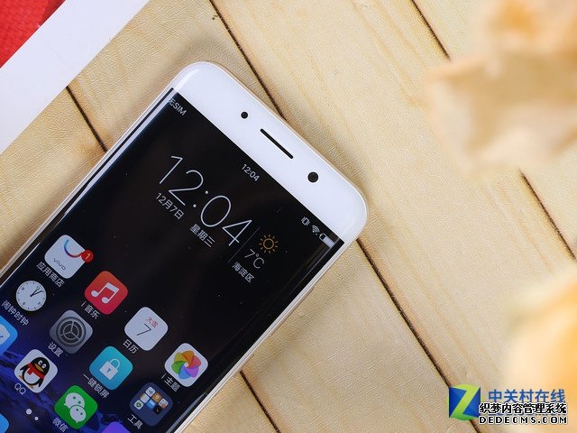 首选HiFi功能手机 vivo Xplay6报价4498 