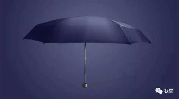 【j2开奖】打个雨伞有这么多讲究！原来这些年用的都是假伞...