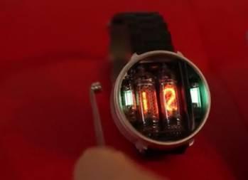 wzatv:【j2开奖】众筹榜：花费两年做的最炫酷手表，到底长什么样？