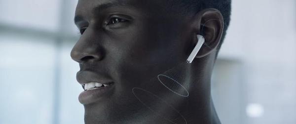 码报:【j2开奖】BeatsX 大战AirPods ，谁才是iPhone的最佳拍档？