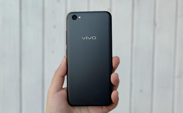 【组图】vivo X9 磨砂黑：除了新配色，它还有不一样的屏幕