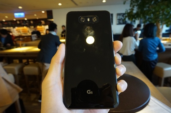 报码:【j2开奖】LG G6 体验：更好的屏幕与升级的外观