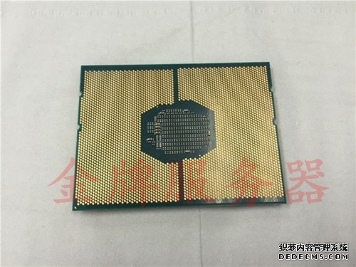 AMD惊！Intel首款32核U皇降临：史上最强