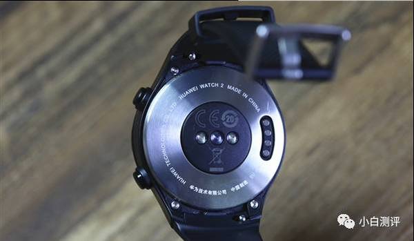 码报:【j2开奖】最高5588 华为P10系列国行发布 保时捷手表同步 小白备两万元