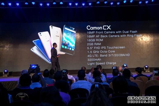 主打黑皮肤自拍 传音发布Camon CX手机 
