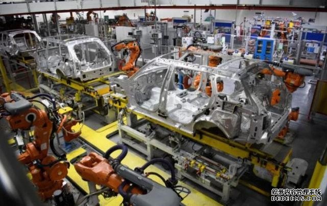普华永道：机器人将取代美国近一半工人 
