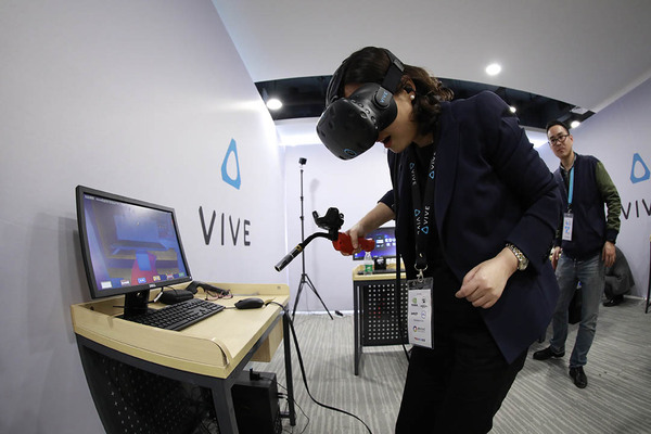 wzatv:【j2开奖】VIVE 的生态化反：现在、未来都要稳拿 VR 时代的地位
