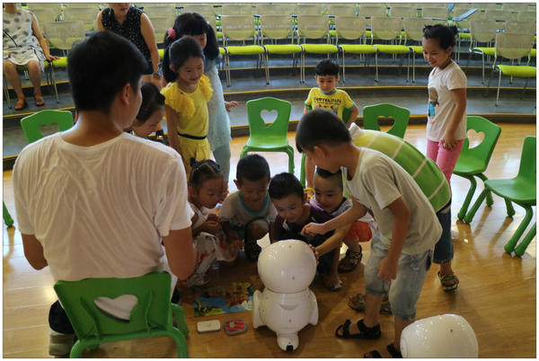 【j2开奖】首发 | 融资3千万 东大海归造机器人开发幼儿大脑 与3百幼儿园合作售1千多台