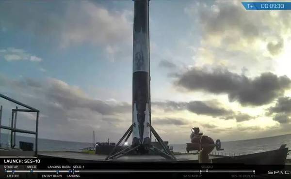 wzatv:【j2开奖】SpaceX 再次创造历史，火箭重复利用达成；S8 火爆导致三星官网瘫痪 | 极客早知道