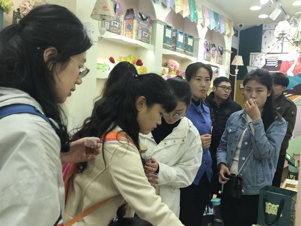 码报:【j2开奖】杭州这家小店，如何用“少就是多”颠覆传统零售