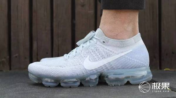 报码:【j2开奖】40KM实测，秒速售罄的Nike Vapormax超轻跑鞋