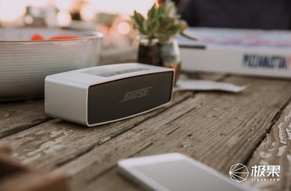 码报:【j2开奖】Bose“迄今最好的蓝牙音箱”，360度发声还防水