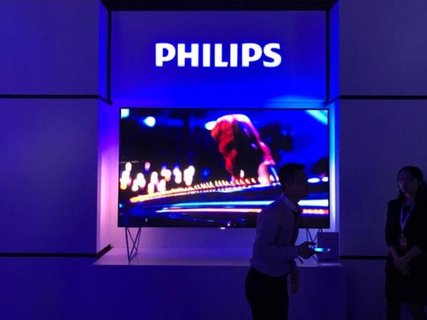 【j2开奖】飞利浦发布六大类屏显新品 98寸8K电视成亮点