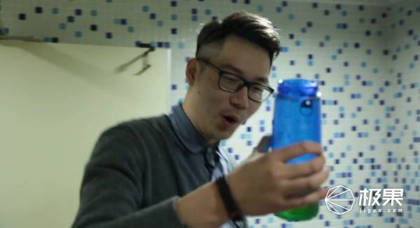 码报:【j2开奖】视频 | 如何优雅地喝尿？怒测LifeStraw随身滤水壶