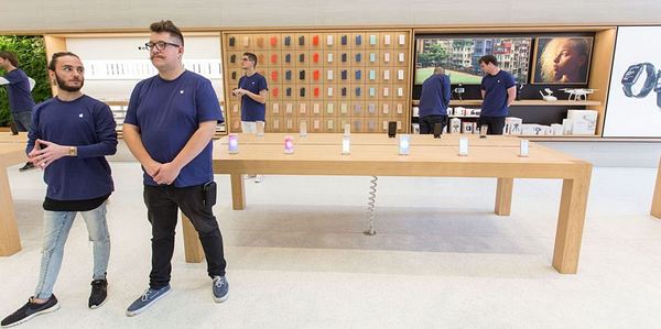 码报:【j2开奖】两家 Apple Store 被盗了，但苹果似乎并不会怎么在意……