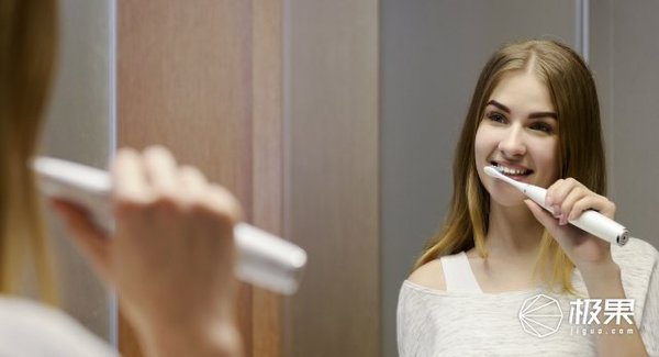 码报:【j2开奖】用23年都不会坏的电动牙刷，还能喊你来刷牙
