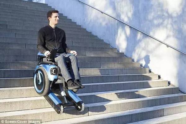 码报:【j2开奖】一台能爬楼梯的高科技轮椅，竟是出自5名瑞士大学生的「硕士论文」 | 潮科技