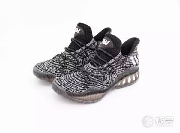 码报:【j2开奖】新款阿迪Crazy Explosive Low PK，通吃球场1