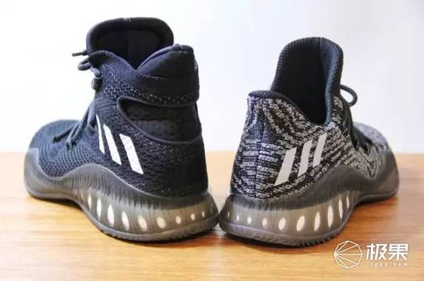 码报:【j2开奖】新款阿迪Crazy Explosive Low PK，通吃球场1