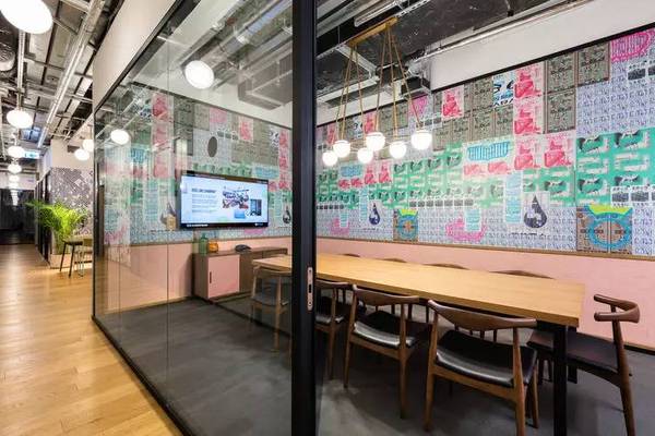 【j2开奖】联合办公WeWork在香港做装修，空间设计灵感源自城市街景