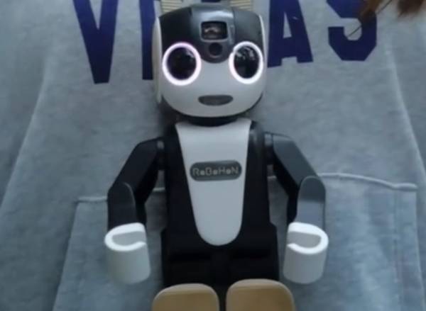 【j2开奖】AI产品视频讲解 | RoBoHoN_最有爱的手机机器人
