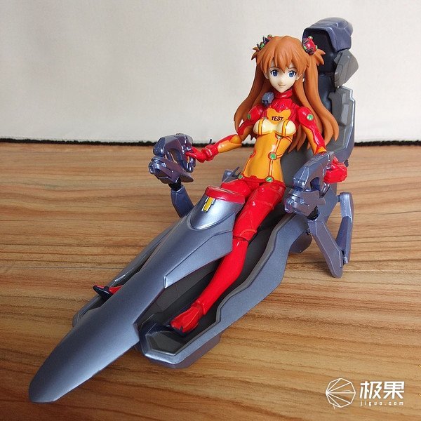 报码:【j2开奖】晒物 | 忆青春，日淘二手EVA明日香 Figma 可动手办