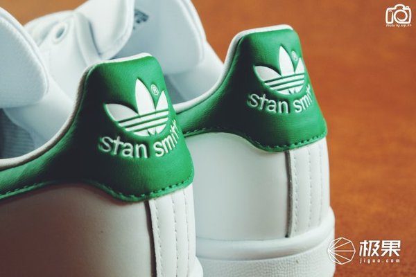 码报:【j2开奖】晒物 | 海淘阿迪达斯三叶草 Stan Smith 绿尾休闲鞋