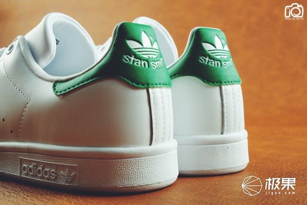 码报:【j2开奖】晒物 | 海淘阿迪达斯三叶草 Stan Smith 绿尾休闲鞋