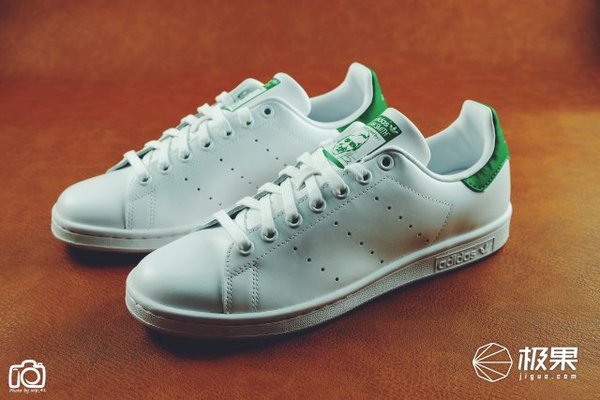 码报:【j2开奖】晒物 | 海淘阿迪达斯三叶草 Stan Smith 绿尾休闲鞋